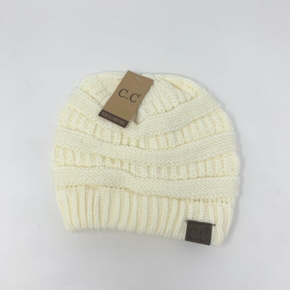 C&C acrylic knit beanie in the color ivory. NWT - Picture 2 of 5